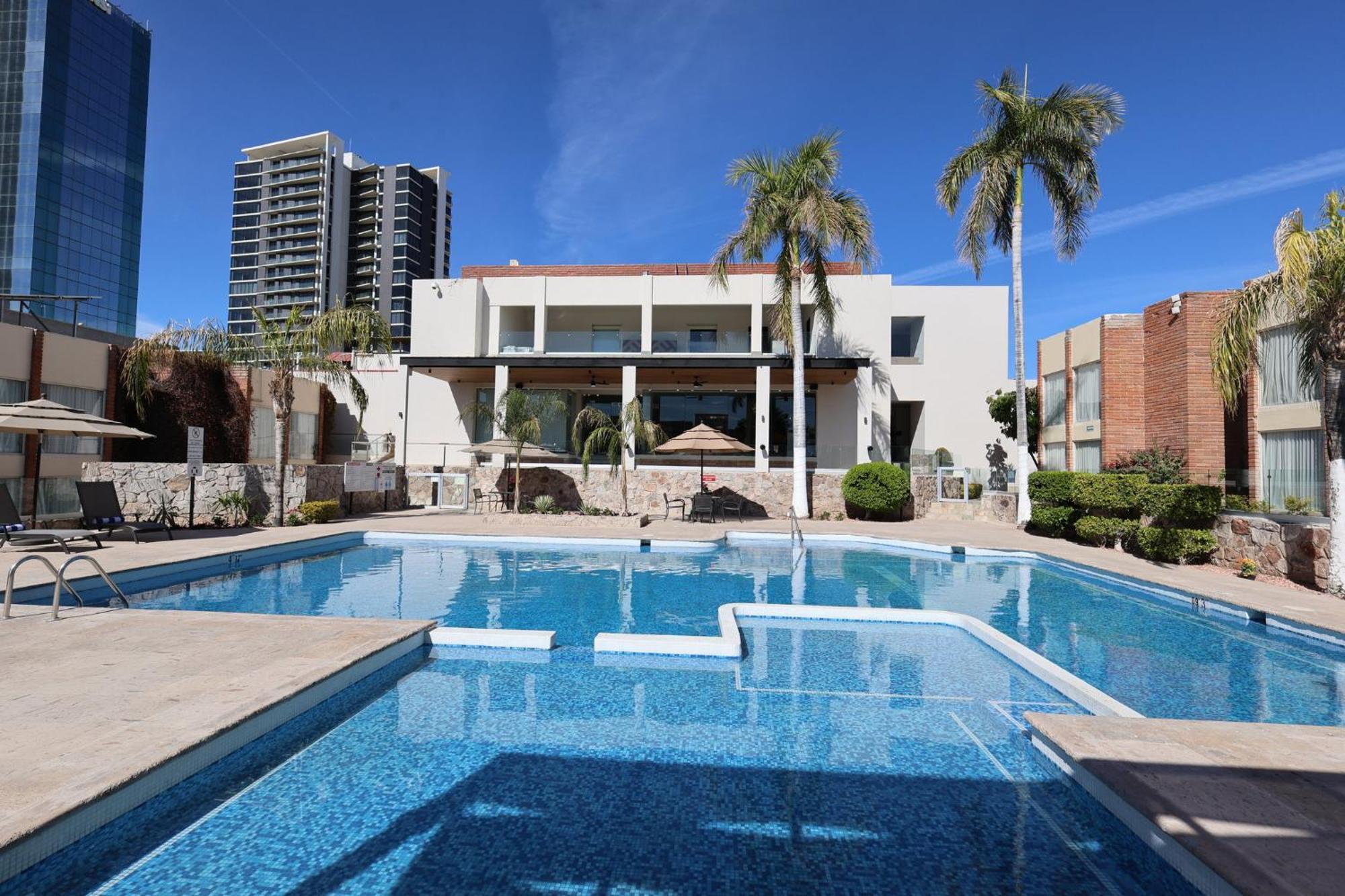 Voco Hermosillo By Ihg Exterior photo