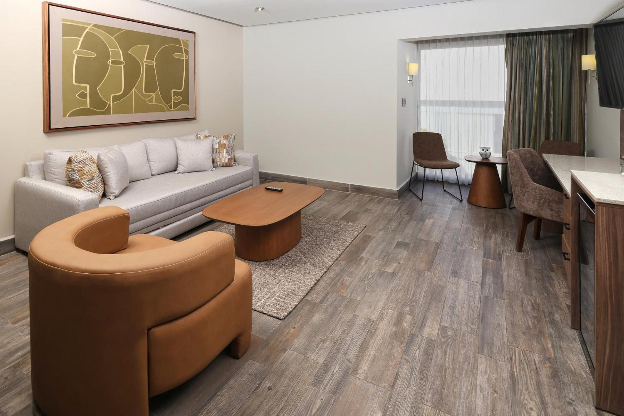 Voco Hermosillo By Ihg Exterior photo